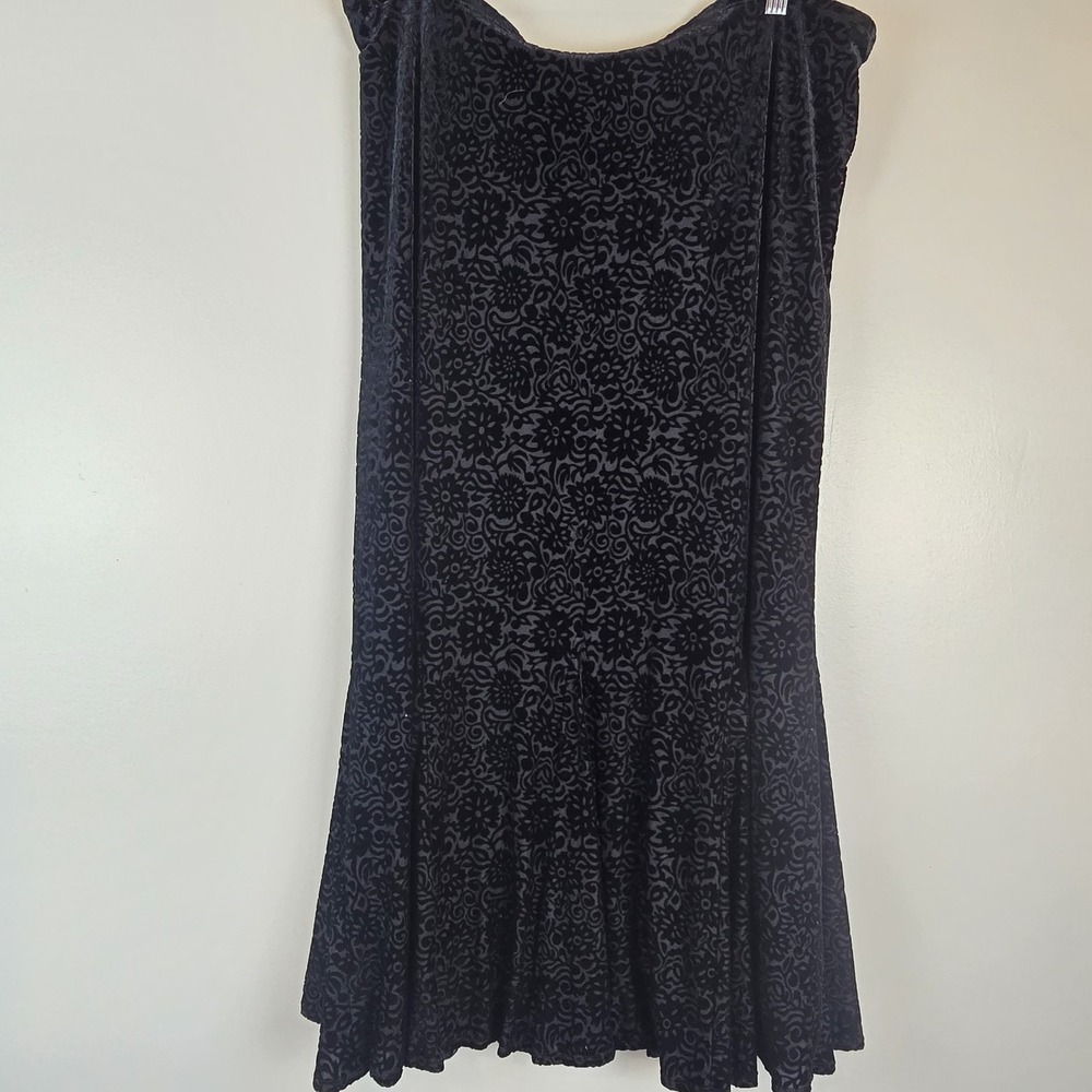 VTG Clothing Co By Notation‎ Black Burnout Velvet Floral Flare Skirt Large.E98